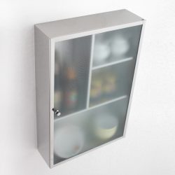 mirror cabinet 10
