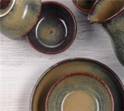 TALLERKEN 19 CM GRØN/BRUN STENTØJ, 5010906